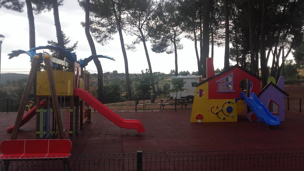 מירנדה דו דורו Douro Camping מראה חיצוני תמונה